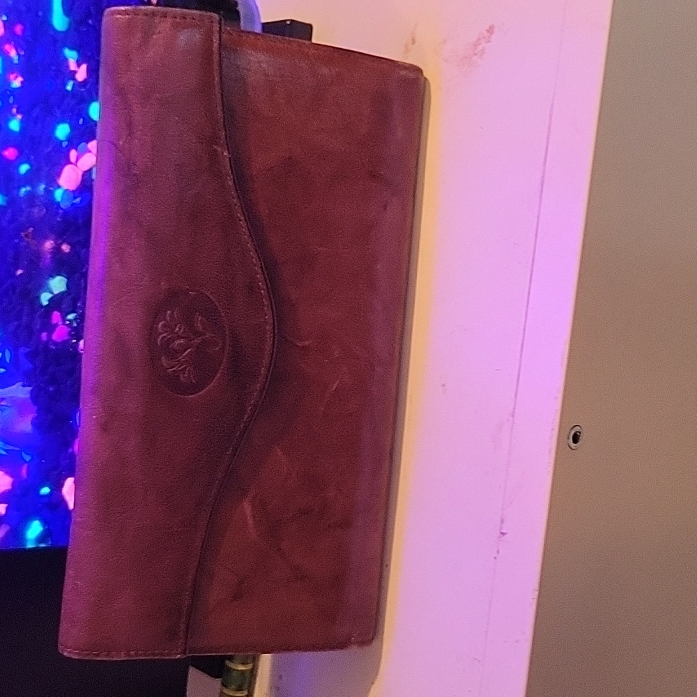 Buxton womens wallet